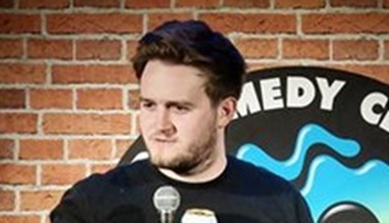 Comedy & Curry with Simon Wozniak